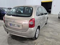 Usado Citroën Xsara Picasso Exclusive 92 CV (67 kW) 2006 Beige Monovolumen
