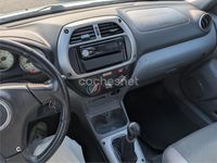 Usado Toyota RAV4 Sol 150 CV (110 kW) 2001 Gris / plata SUV