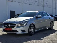 Usado Mercedes CLA220 177 CV (130 kW) 2014 Plateado Coupe