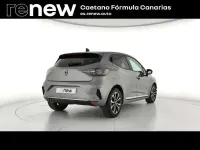Usado Renault Clio Techno 114 CV (83 kW) 2025 Gris Utilitario