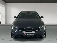 Usado Kia Ceed 120 CV (88 kW) 2023 Gris Utilitario