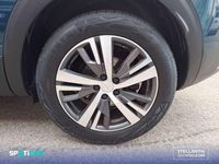 Usado Peugeot 3008 Allure 131 CV (96 kW) 2021 Azul SUV
