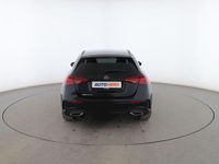 Usado Mercedes A180 AMG line 116 CV (85 kW) 2024 Negro Utilitario