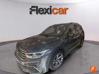 Usado VW Tiguan R-line 150 CV (110 kW) 2021 Gris / plata SUV