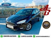 Usado Ford Focus Trend 125 CV (91 kW) 2015 Negro Familiar