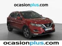 Usado Nissan Qashqai N-Connecta 110 CV (80 kW) 2017 Rojo SUV