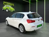 Usado BMW 118 150 CV (110 kW) 2015 Blanco Utilitario