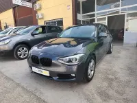 Usado BMW 118 Comfort Edition 170 CV (125 kW) 2015 Gris / plata Utilitario