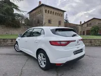 Usado Renault Mégane Intens 101 CV (74 kW) 2016 Blanco Utilitario