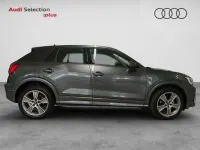 Usado Audi Q2 Sport 150 CV (110 kW) 2021 Gris SUV