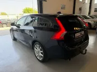 Usado Volvo V60 Kinetic 120 CV (88 kW) 2018 Azul Familiar