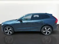 Usado Volvo XC60 Plus 350 CV (257 kW) 2024 Azul SUV