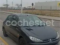 Usado Peugeot 206 75 CV (55 kW) 2004 Negro Berlina