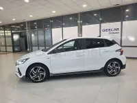 Usado Hyundai i20 N Line 100 CV (73 kW) 2025 Blanco Utilitario