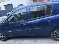 Usado Renault Clio II Expression 75 CV (55 kW) 2006 Azul Berlina