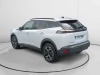 Usado Peugeot 2008 Allure 101 CV (74 kW) 2023 Blanco SUV