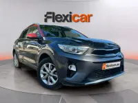 Usado Kia Stonic 101 CV (74 kW) 2018 Negro SUV