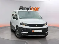 Usado Peugeot Rifter Active 102 CV (75 kW) 2022 Blanco Monovolumen