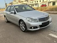 Usado Mercedes C180 120 CV (88 kW) 2011 Gris / plata Berlina