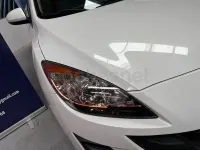 Usado Mazda 3 Active 105 CV (77 kW) 2011 Blanco Berlina