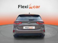 Usado Kia Ceed 140 CV (102 kW) 2019 Marrón Utilitario