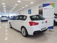 Usado BMW 118 Comfort Edition 136 CV (100 kW) 2019 Blanco Utilitario