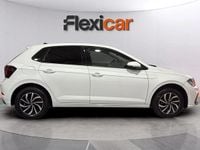 Usado VW Polo 95 CV (69 kW) 2023 Blanco Utilitario