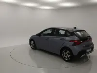 Usado Hyundai i20 84 CV (61 kW) 2024 Azul Utilitario