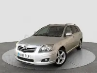 Usado Toyota Avensis Executive 150 CV (110 kW) 2007 Gris / plata Familiar