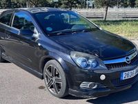 Usado Opel Astra GTC Sport 115 CV (84 kW) 2009 Negro Berlina