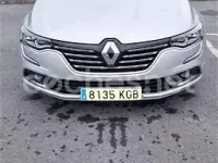 Usado Renault Talisman Zen 130 CV (95 kW) 2017 Gris / plata Berlina