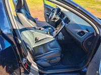 Usado Volvo V60 Kinetic 120 CV (88 kW) 2017 Azul Familiar