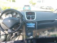 Usado Peugeot 207 70 CV (51 kW) 2009 Negro Berlina