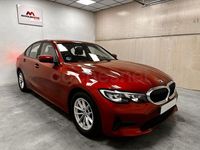 Usado BMW 318 150 HP (110 kW) 2022 Laranja Sedan