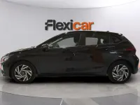 Usado Hyundai i20 101 CV (74 kW) 2024 Negro Utilitario