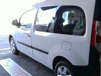 Usado Renault Kangoo LIMITED 95 CV (69 kW) 2020 Blanco Monovolumen