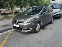 Usado Renault Scenic E-Tech LIMITED 110 CV (80 kW) 2014 Marrón Monovolumen