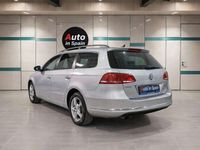 Usado VW Passat Advance 122 CV (89 kW) 2011 Gris Berlina