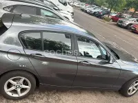 Usado BMW 116 Comfort Edition 116 CV (85 kW) 2018 Gris / plata Utilitario