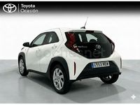 Usado Toyota Aygo X Play 72 CV (52 kW) 2022 Blanco SUV