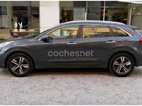 Usado Kia Niro 141 CV (103 kW) 2020 Negro SUV