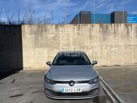 Usado VW Golf VIII Life 115 CV (84 kW) 2021 Gris / plata Berlina