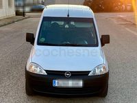 Usado Opel Combo Essentia 75 CV (55 kW) 2010 Blanco Monovolumen