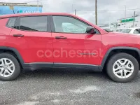 Usado Jeep Compass Sport 120 CV (88 kW) 2020 Granate SUV