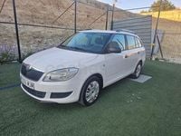 Usado Skoda Fabia Active 90 CV (66 kW) 2014 Blanco Familiar