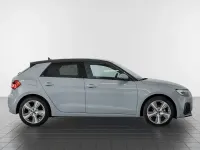 Usado Audi A1 Sportback Advanced Plus 95 CV (69 kW) 2022 Gris Utilitario