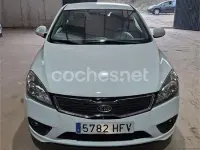 Usado Kia ProCeed 126 CV (92 kW) 2011 Blanco Utilitario