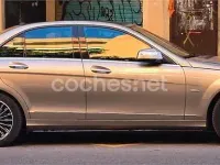 Usado Mercedes C220 Avantgarde 150 CV (110 kW) 2007 Gris / plata Berlina