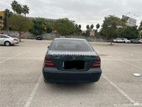 Usado Mercedes C220 Classic 143 CV (105 kW) 2002 Verde Berlina