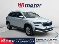 Usado Skoda Karoq Selection 116 CV (85 kW) 2024 Blanco SUV